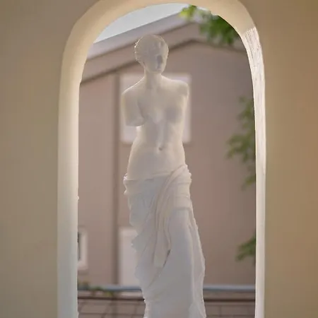 فيلة Thiseos Georgia's Private Paradise Lechaio