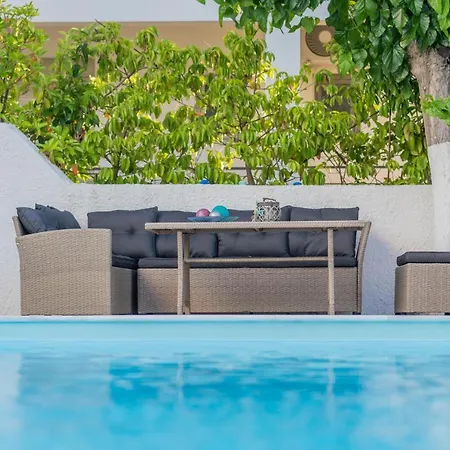 Thiseos Georgia's Private Paradise فيلة