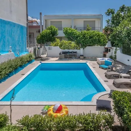 فيلة Thiseos Georgia's Private Paradise *