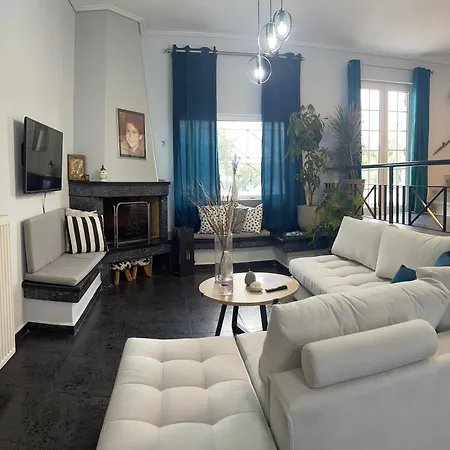 Thiseos Georgia's Private Paradise Lechaio