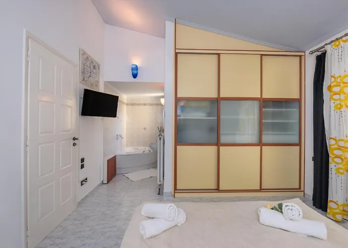 Вилла Thiseos Georgia's Private Paradise Лехаио