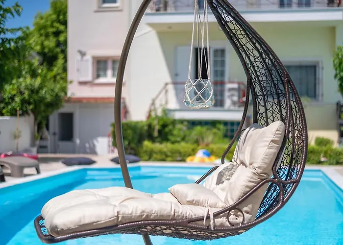 θησέως Georgias Private Paradise *